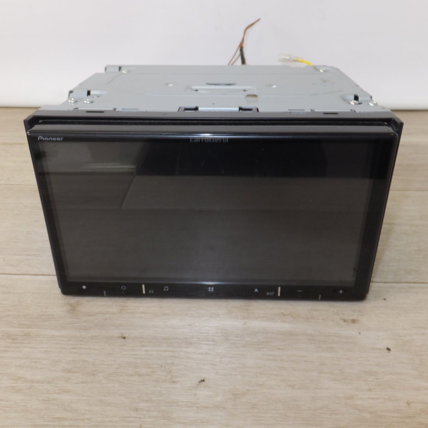[送料無料] ★カロッツェリア carrozzeria AV一体型メモリーナビゲーション AVIC-RZ720 パイオニア Pioneer[42]★