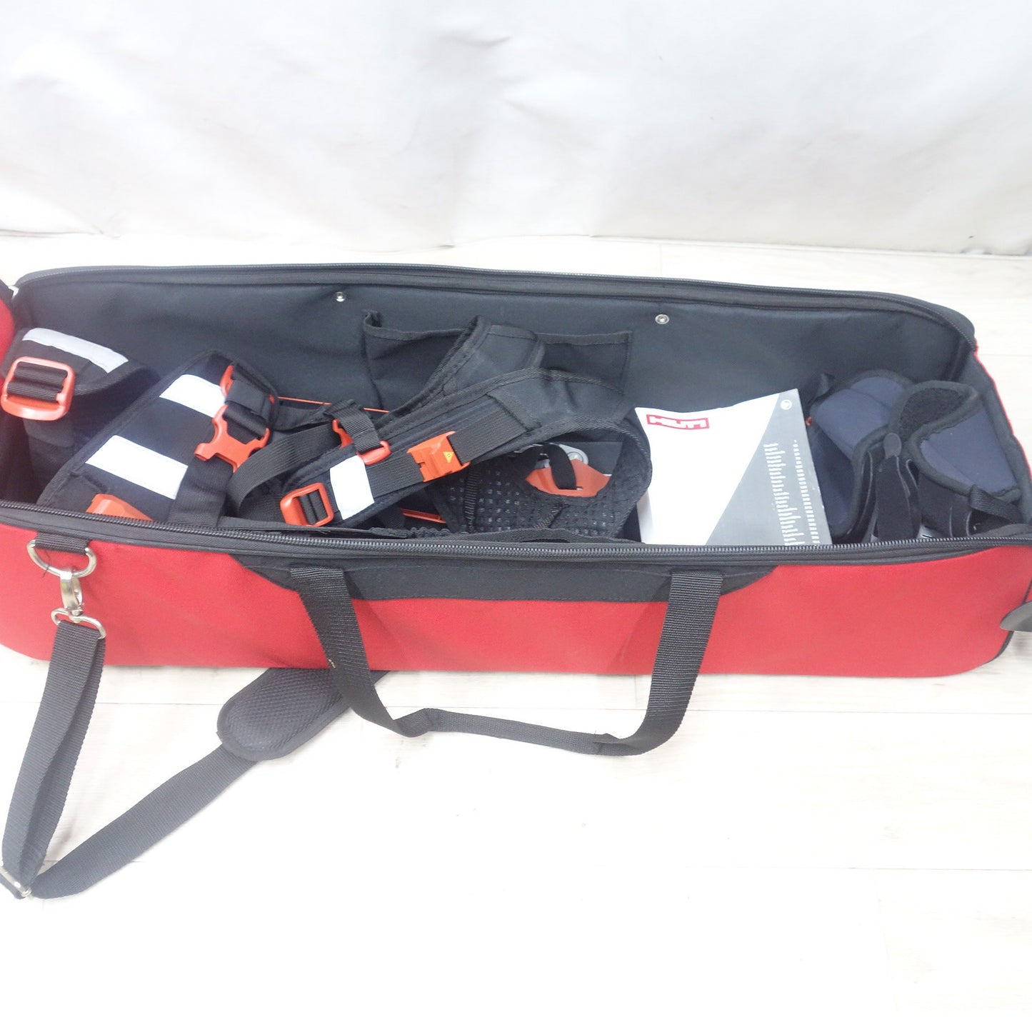 [送料無料] ほぼ未使用◆HILTI ショルダー エクソスケルトン EXO-S 天井 作業用 キャリーバッグ付 #3934464 #2296214 ヒルティ◆