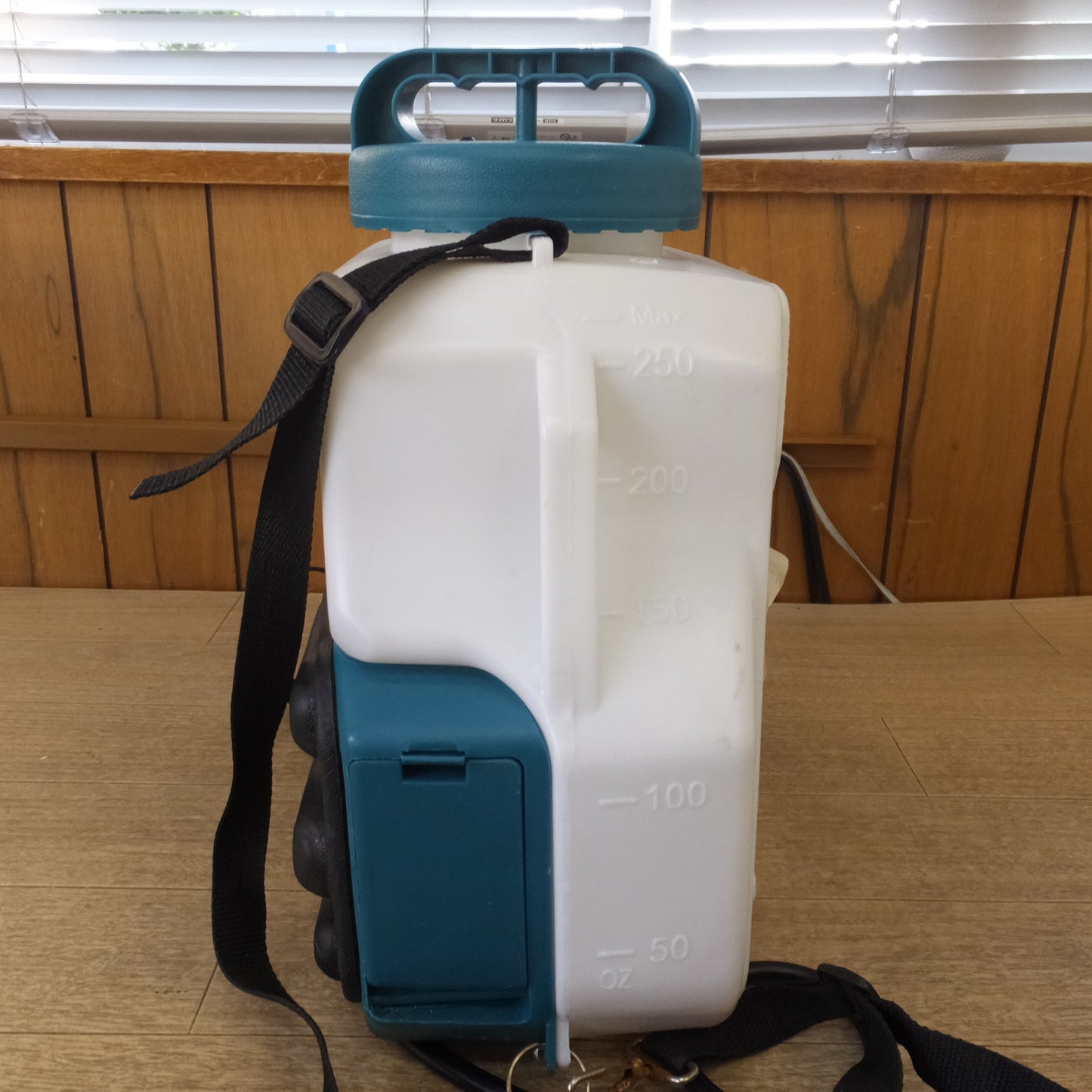 [送料無料] ★国華園 電動噴霧器 INTELLIGENT ELECTRIC SPRAYER 8L　ACアダプタ TNS30W-120100　セット★