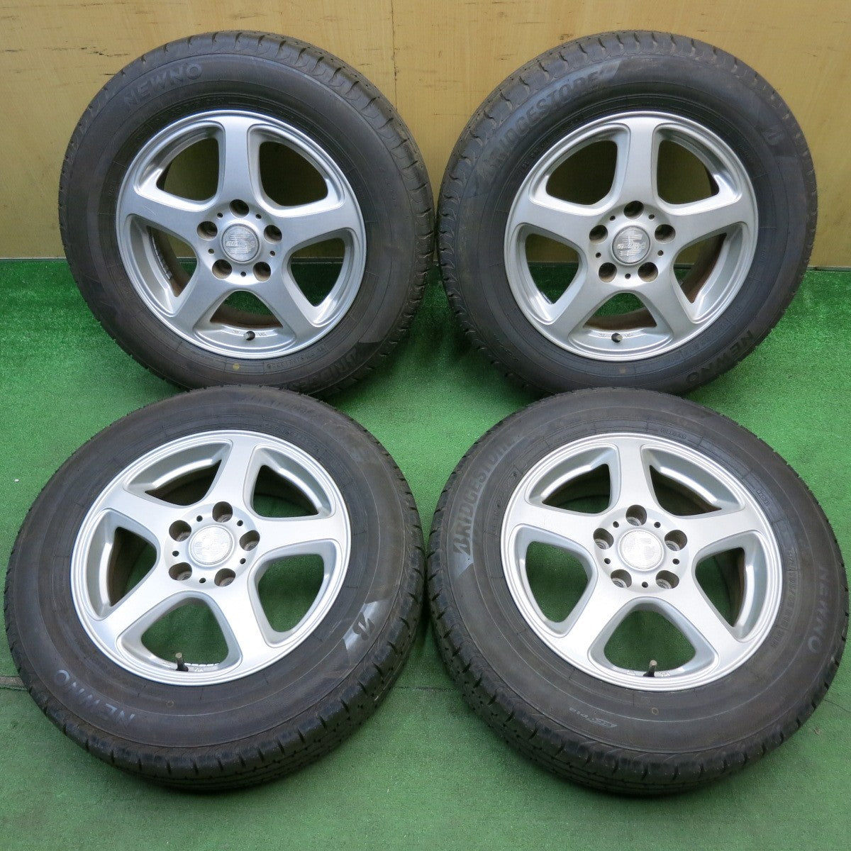 ほぼ未使用！25年★195/65R15 ブリヂストン NEWNO SIBILLA GX シビラ 15インチ PCD114.3/5H★6050204HAノ