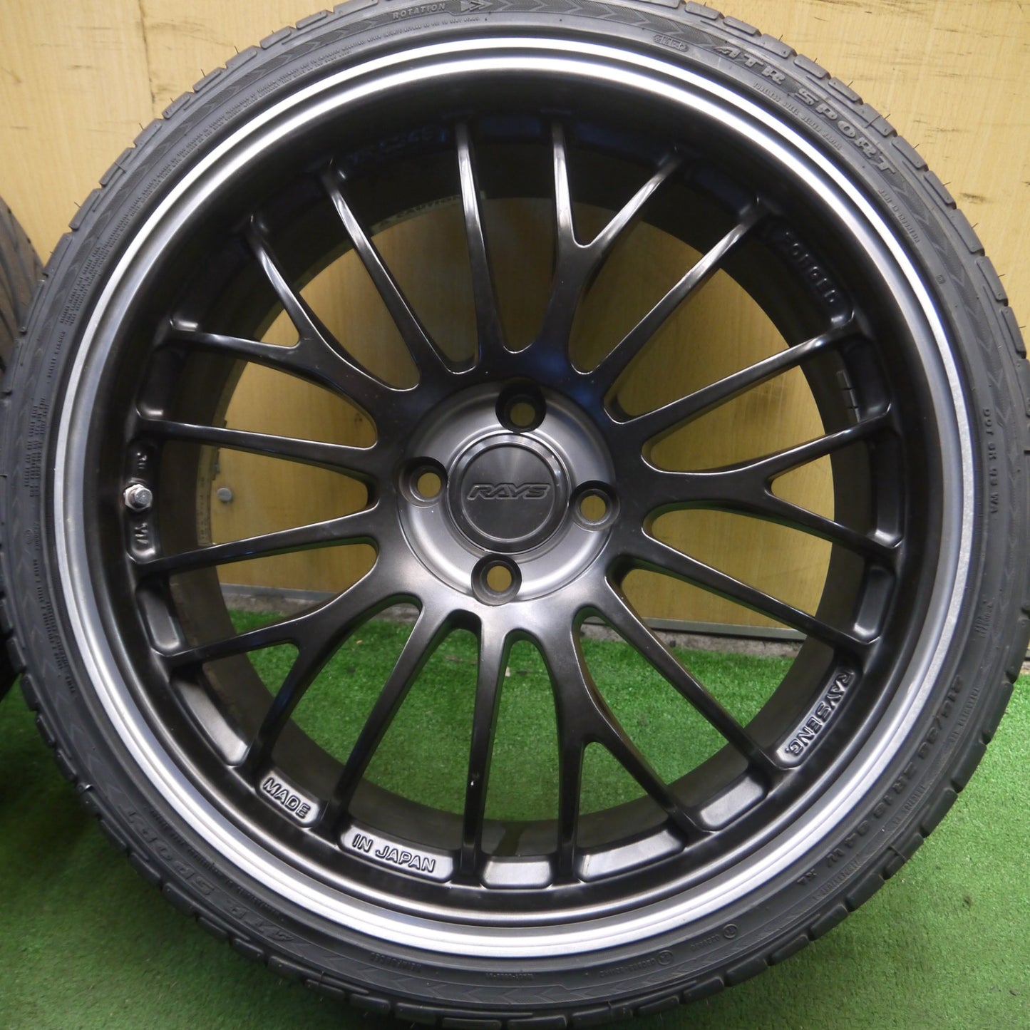 *送料無料* バリ溝！キレイ！9.5分★アバルト等 RAYS C345 PRIME 215/35R18 ATR SPORT レイズ 18インチ PCD98/4H★4030404Hノ