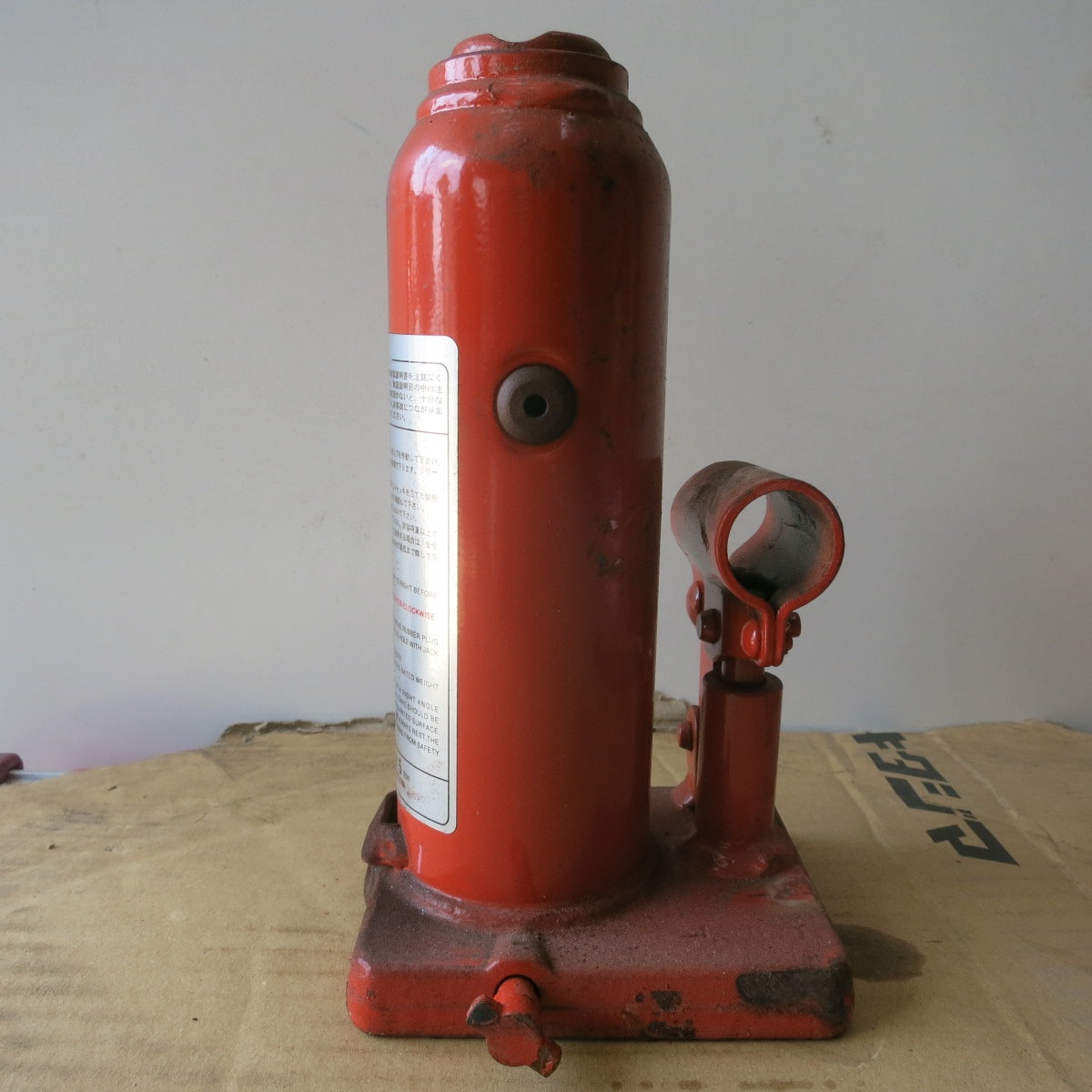 [送料無料] ◆マサダ 油圧 ジャッキ NF-5I 工具 5TON 5ton 5トン 5000kg 油圧式 オイル だるま ダルマ 車載 自動車 点検 整備①◆