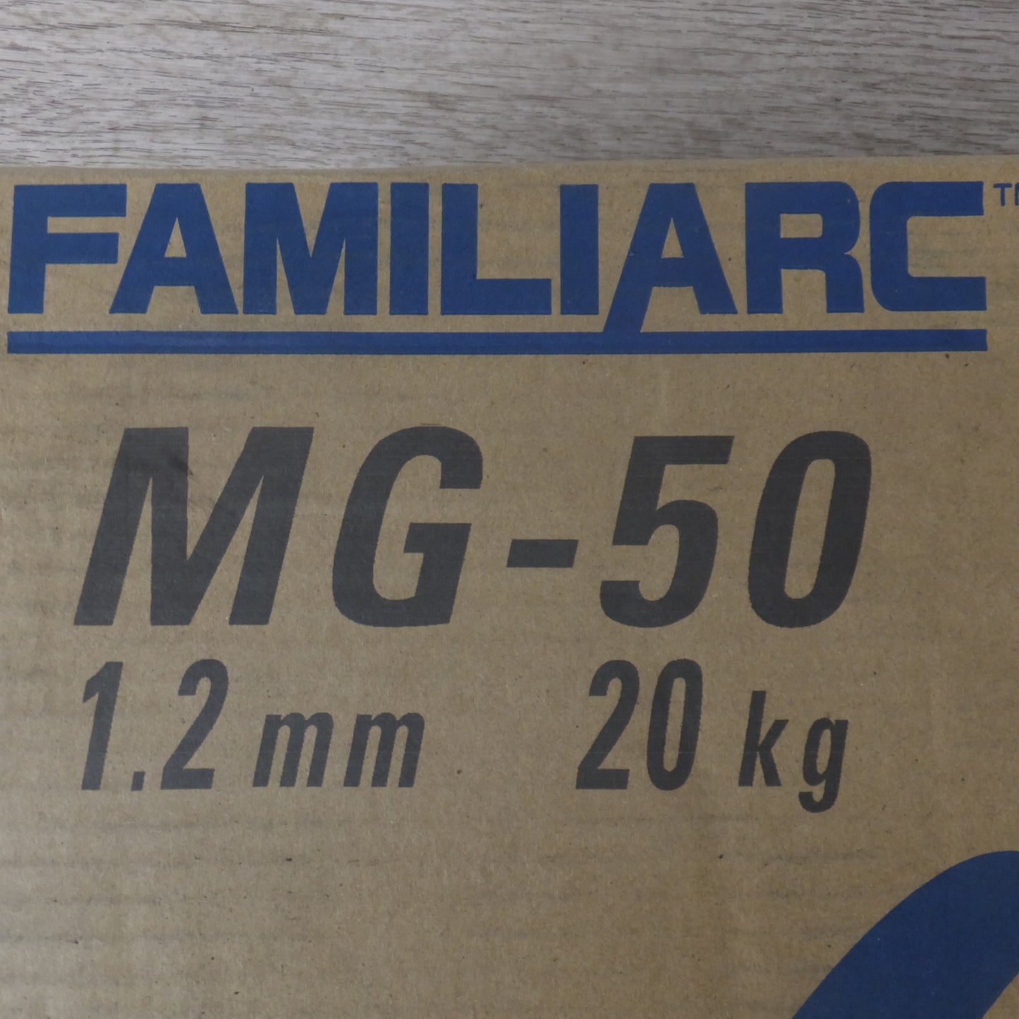 未使用★神戸製鋼所 コベルコ KOBELCO ソリッドワイヤ FAMILIARC MG-50 1.2mm 20kg★ [送料無料]