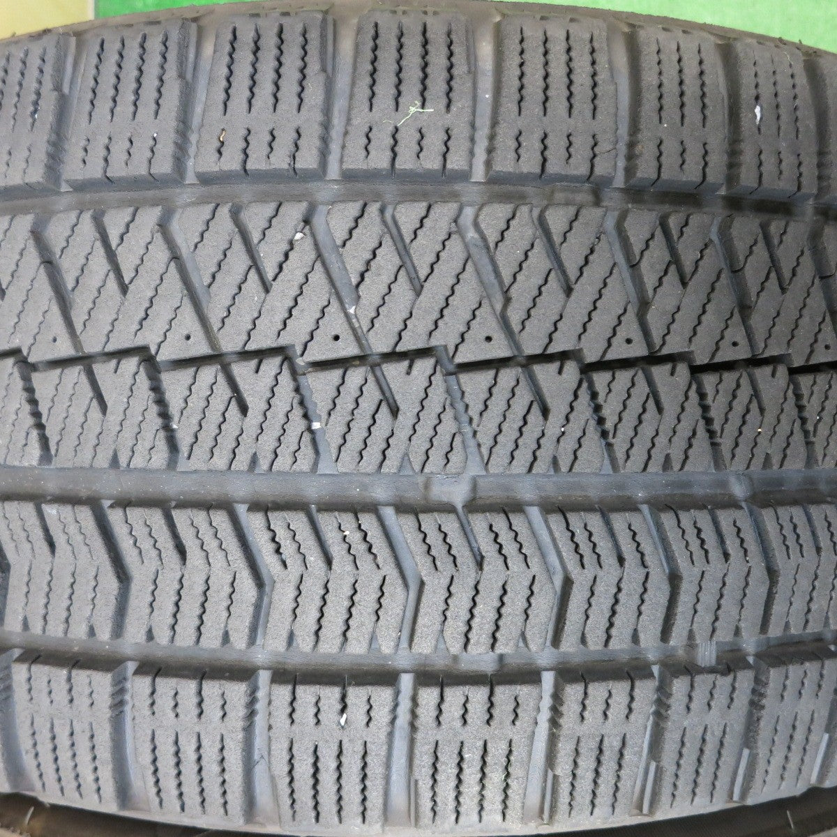 バリ溝！キレイ！8.5分★BMW 等 AGA Welt 205/55R16 スタッドレス ブリヂストン ブリザック VRX2 16インチ ヴェルト PCD120/5H★5071302HAス