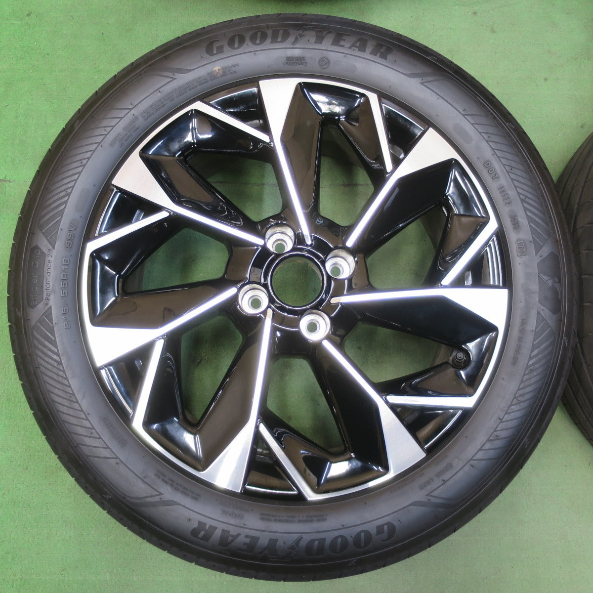 新車外し！22年★シトロエン DS3 クロスバック 純正 215/55R18 グッドイヤー EfficientGrip Performance2 18インチ PCD108/4H★5072806イノ