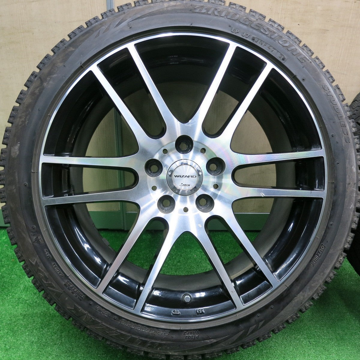 [送料無料] 4本価格★スタッドレス 225/45R18 ブリヂストン ブリザック VRX WIZARD ATECH ウィザード PCD114.3/5H★4102905HAス