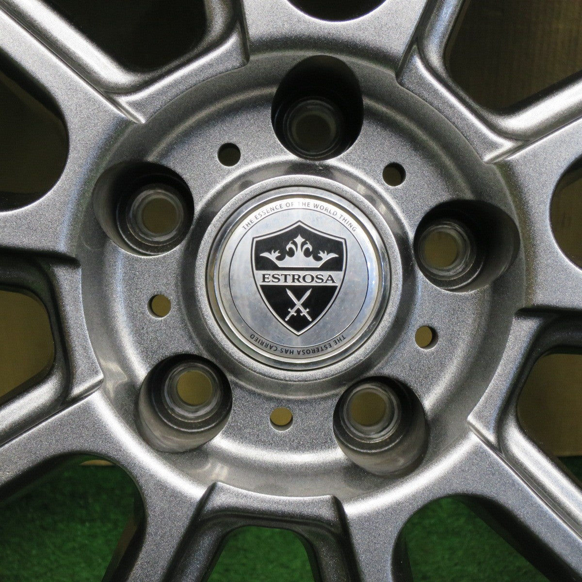 キレイ★スタッドレス 225/60R17 ミシュラン X-ICE SNOW ESTROSA エステローザ 17インチ PCD114.3/5H★6030905NKス