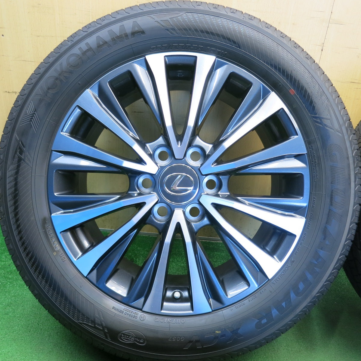 新車外し！22年◎レクサス LX 600 純正 265/55R20 ヨコハマ ジオランダー X-CV G057 20インチ PCD139.7/6H◎6071901HAノ
