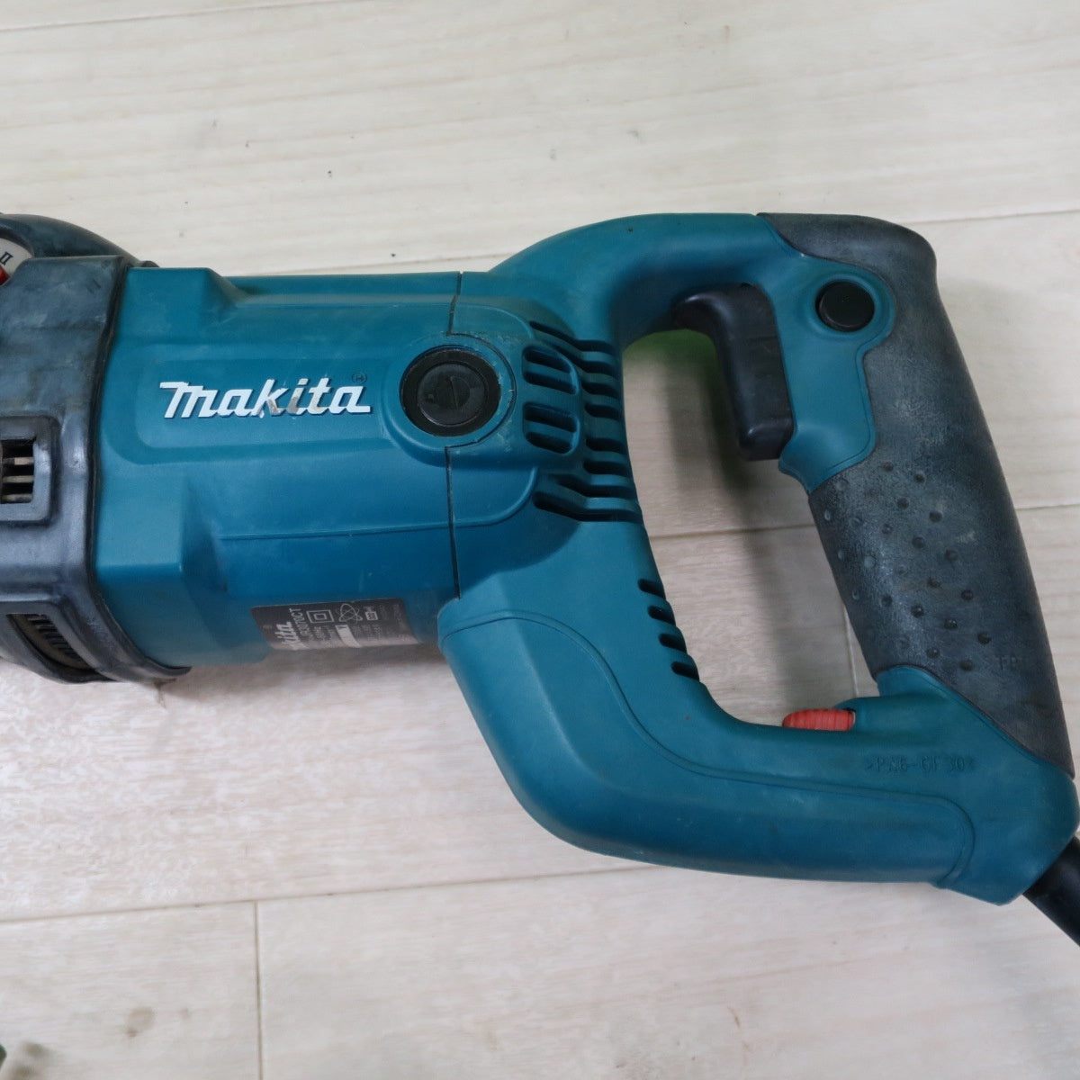 [送料無料] ☆マキタ レシプロソー JR3070CT 電動 工具 切断機 セーバーソー セーバソー コード式 100V makita☆