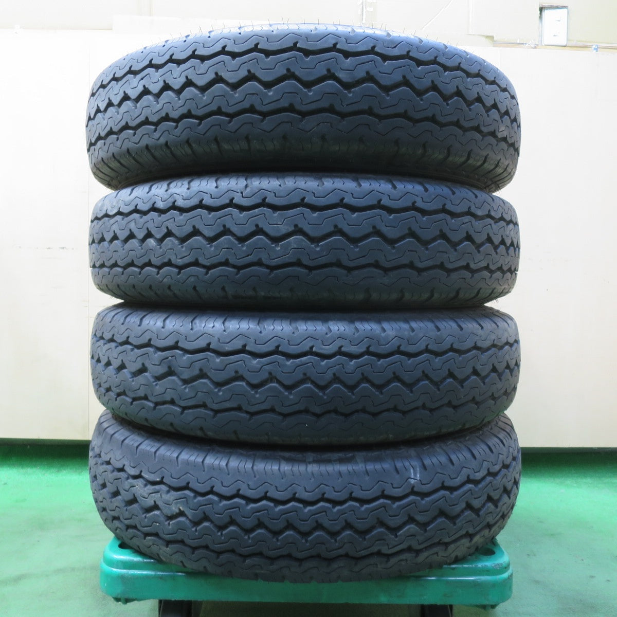 4本価格！21年★トラック タイヤ 205/85R16 117/115L ダンロップ SPLT5 16インチ★5062608イノタ