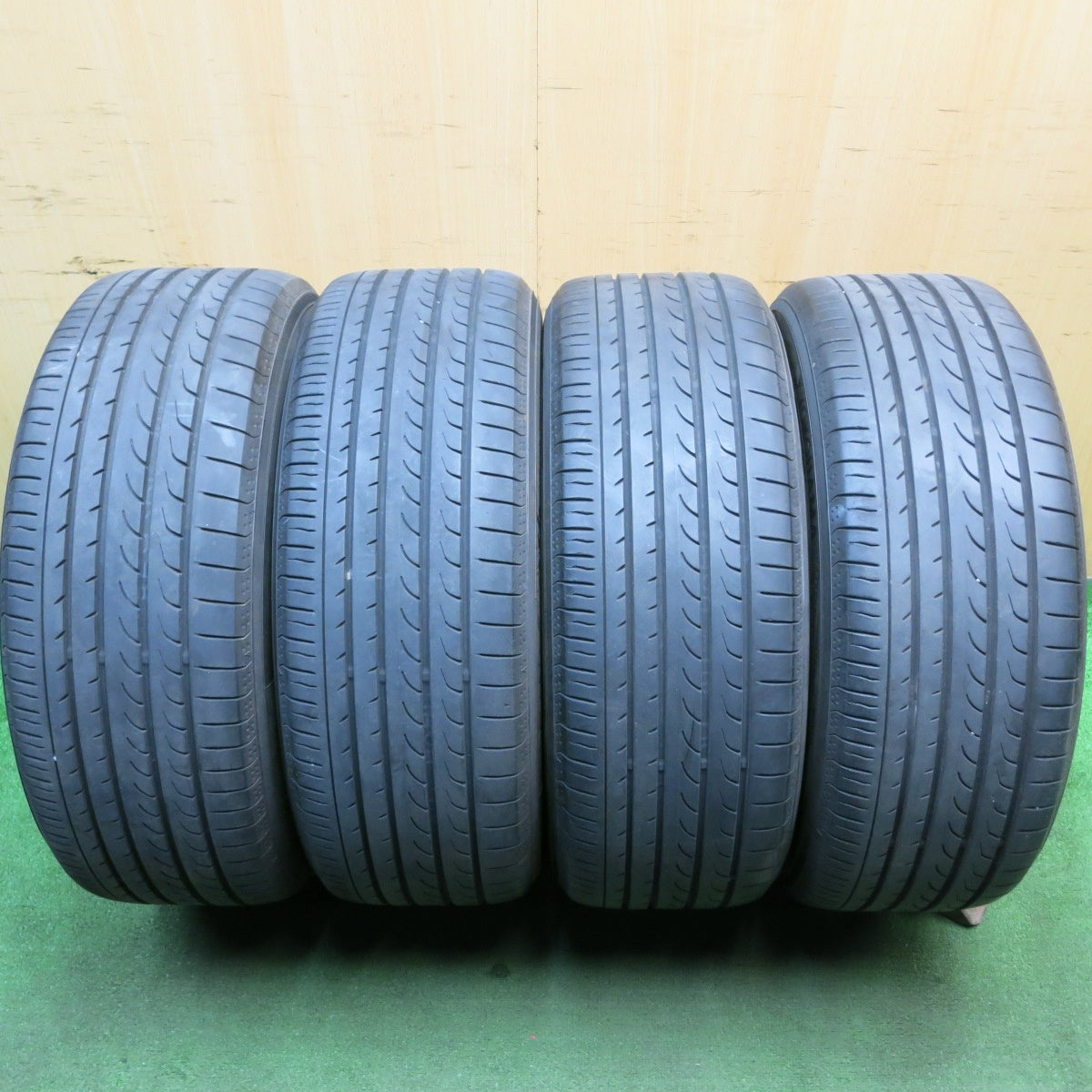 バリ溝！9分★ホンダ RU ヴェゼル RS 純正 225/50R18 ヨコハマ ブルーアース RV-02 18インチ PCD114.3/5H★5050705AKノ