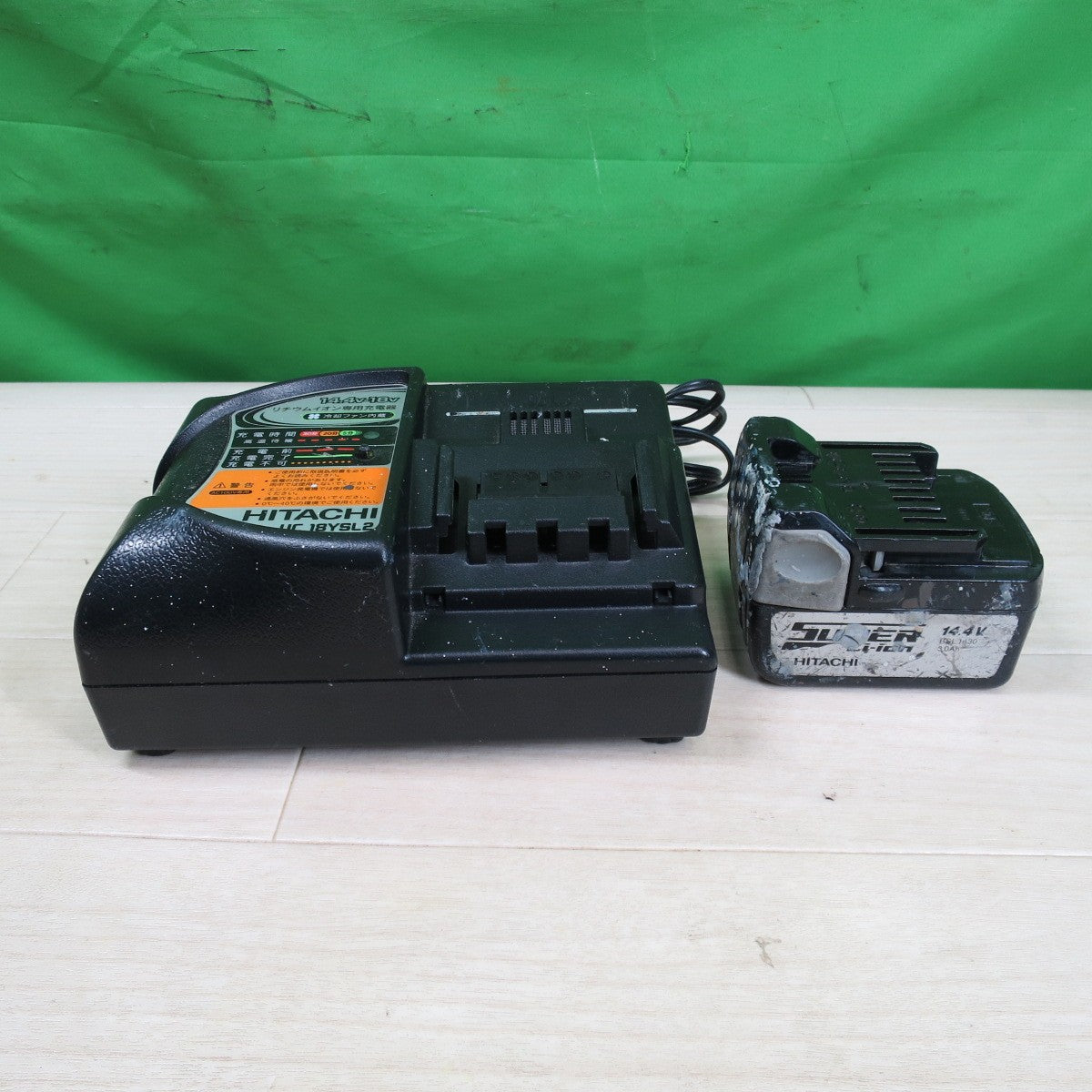 [送料無料] まとめ売り！セット☆日立 リチウム イオン 専用 充電器 UC18YSL2 バッテリー BSL1430 14.4V 44Wh 蓄電池 電動 工具☆