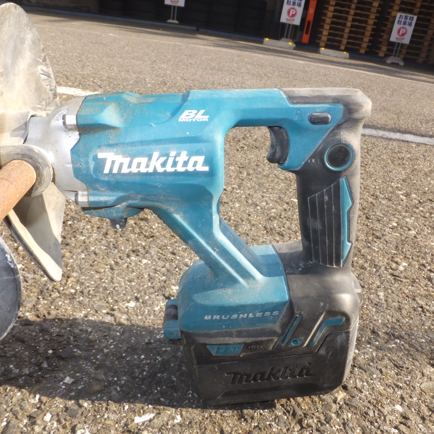 [送料無料] ★マキタ makita 充電式カクハン機 UT130D 18V 本体のみ★
