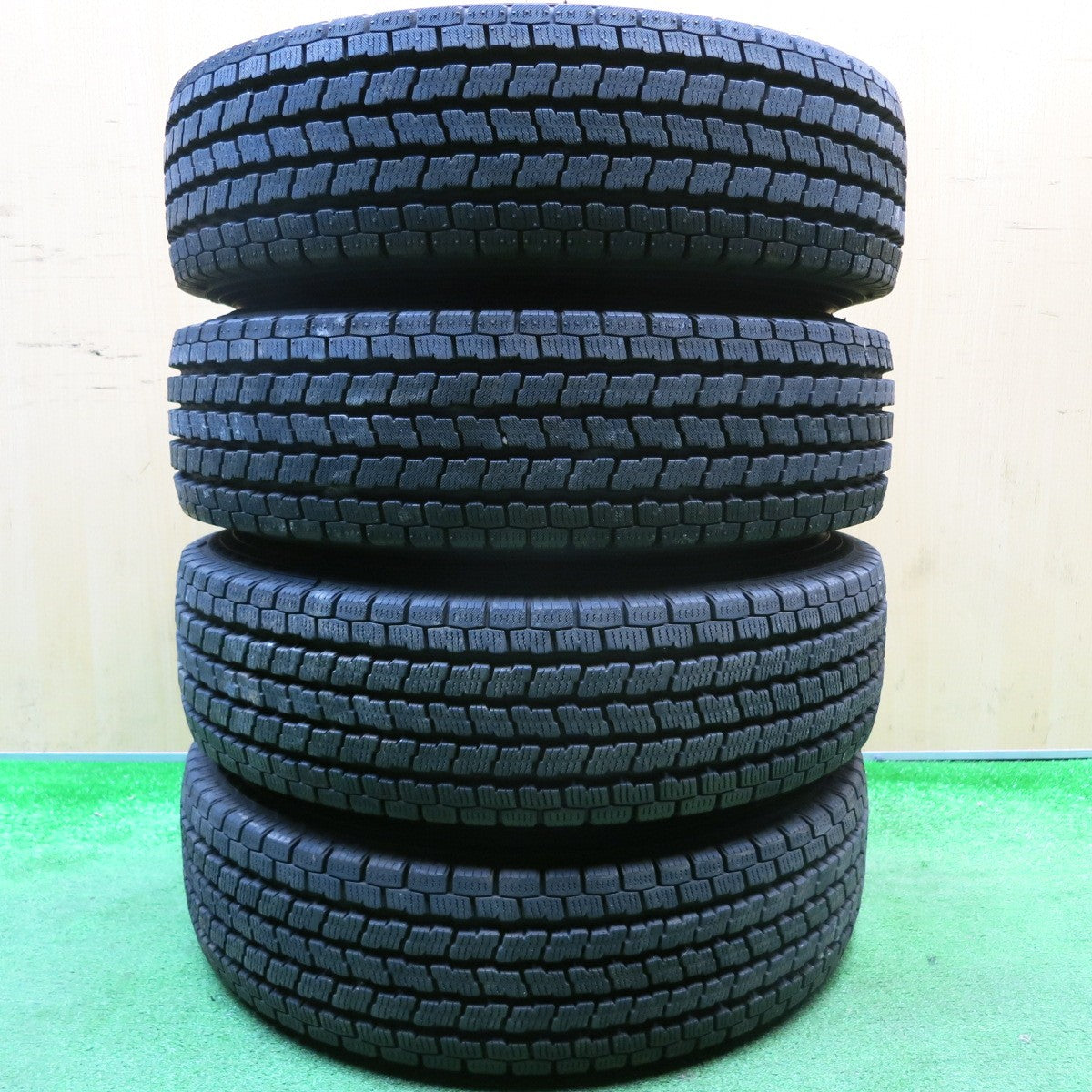 超バリ溝！キレイ！ほぼ10分★スタッドレス 165/80R13 90/88N ヨコハマ アイスガード iG91 VELVA IGOR ヴェルヴァ イゴール 13インチ PCD100/4H★6010308HAス