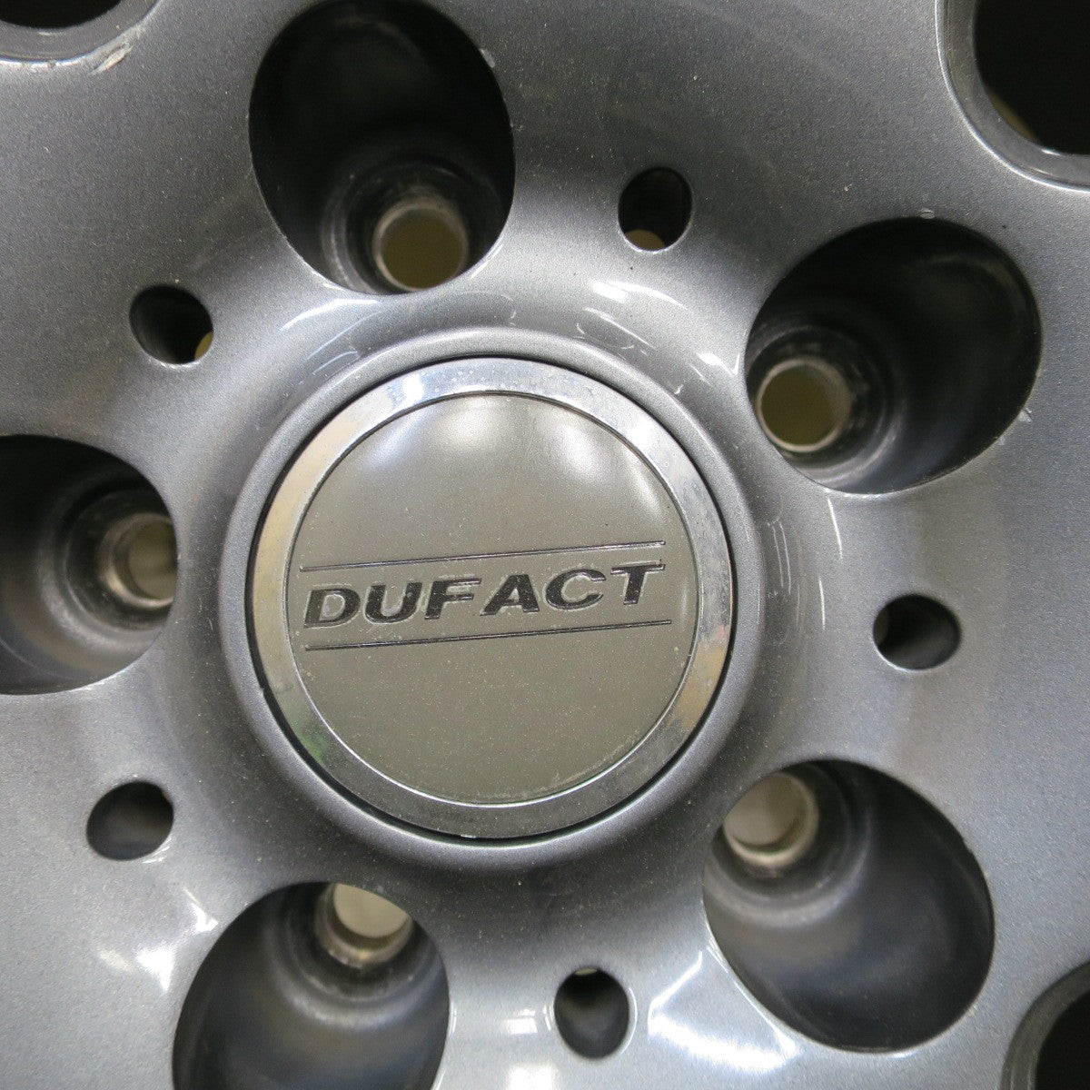 バリ溝！23年！9.5分★スタッドレス 205/60R16 ブリヂストン ブリザック VRX3 DUFACT デュファクト 16インチ PCD114.3/5H★6052003NGス