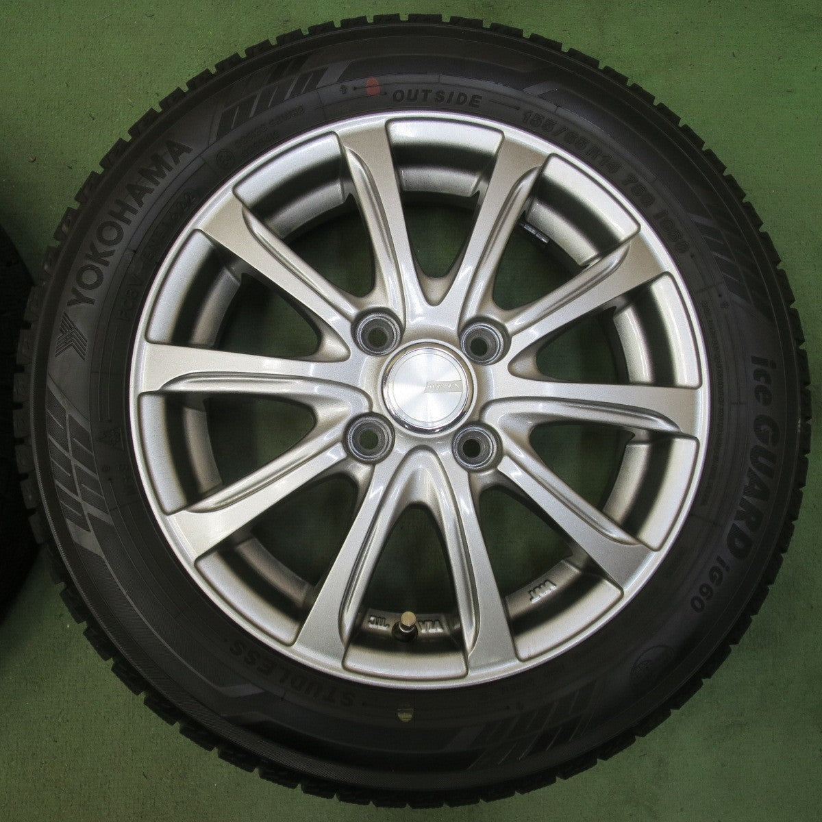 バリ溝！22年！キレイ！ほぼ10分◎スタッドレス 155/65R14 ヨコハマ アイスガード iG60 WEZEN 社外 アルミ 14インチ PCD100/4H◎6071501イス