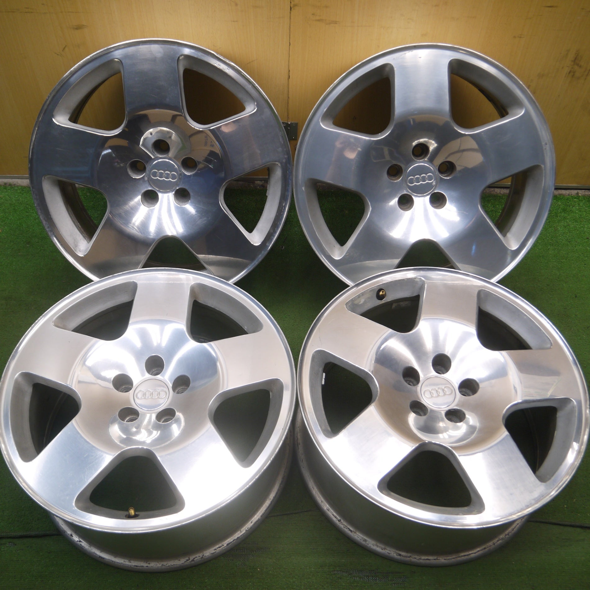 9656】アウディ TT 純正 17インチ 8.5J ＋50 PCD112 ホイール4本 AUDI