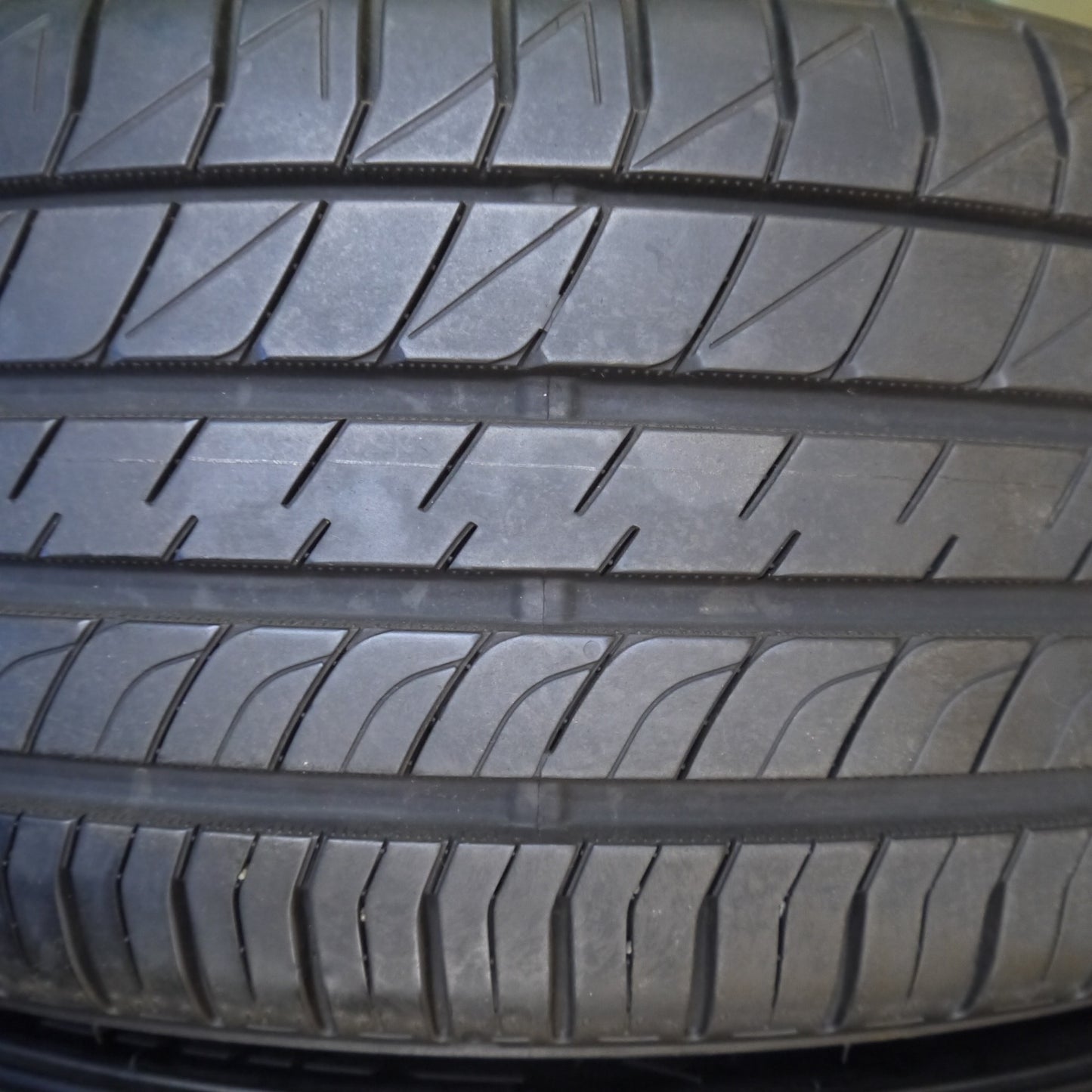 バリ溝！9.5分★プリウス 等 Kashina XV5 225/40R19 ダンロップ LE MANS V カシーナ 19インチ PCD100/5H★6050819Hノ
