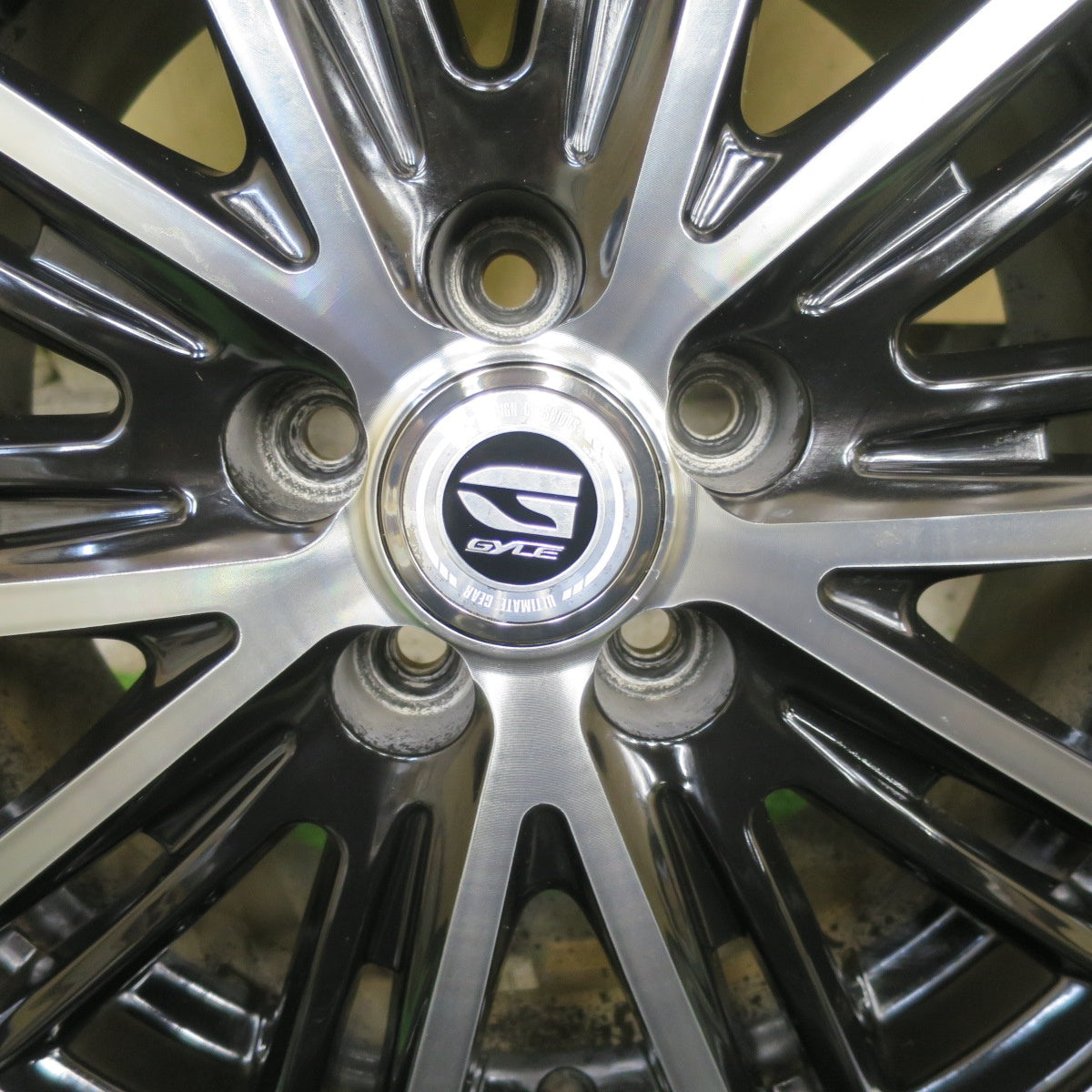 キレイ！22年★プリウス 等 195/65R15 スタッドレス ブリヂストン ブリザック VRX3 GYLE VT5 ガイル 15インチ PCD100/5H★6040201TTス