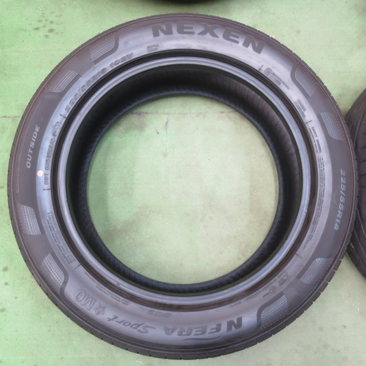 新車外し！25年★225/55R18 ネクセン N FERA Sport SU2 MO タイヤ 18インチ ベンツ W214 Eクラス 等★6030409イノタ