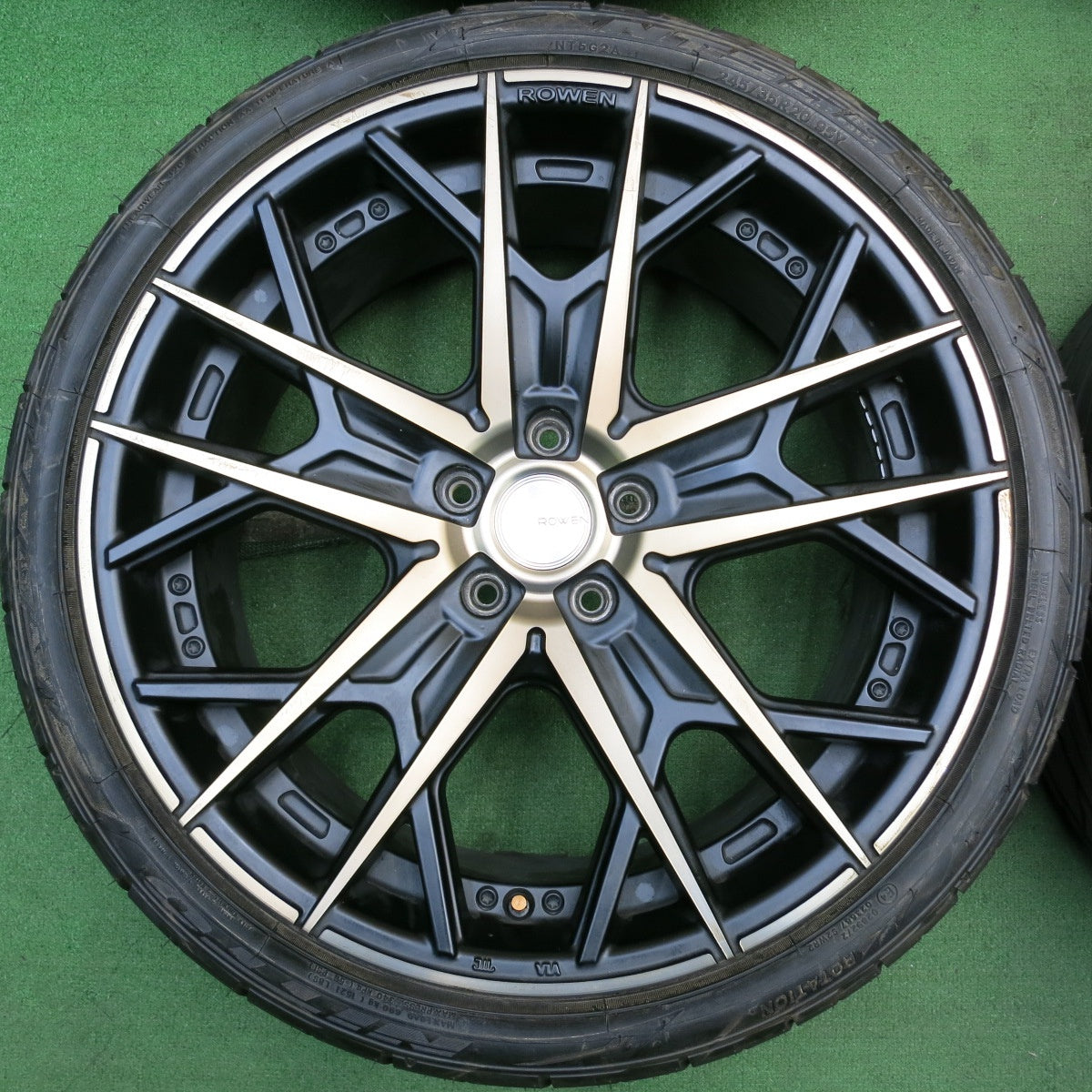 タイヤほぼ未使用！23年！キレイ★ROWEN Flamme RRS001 245/35R20 ニットー NT555 G2 ロエン フレイム 20インチ PCD114.3/5H★5061202AKノ