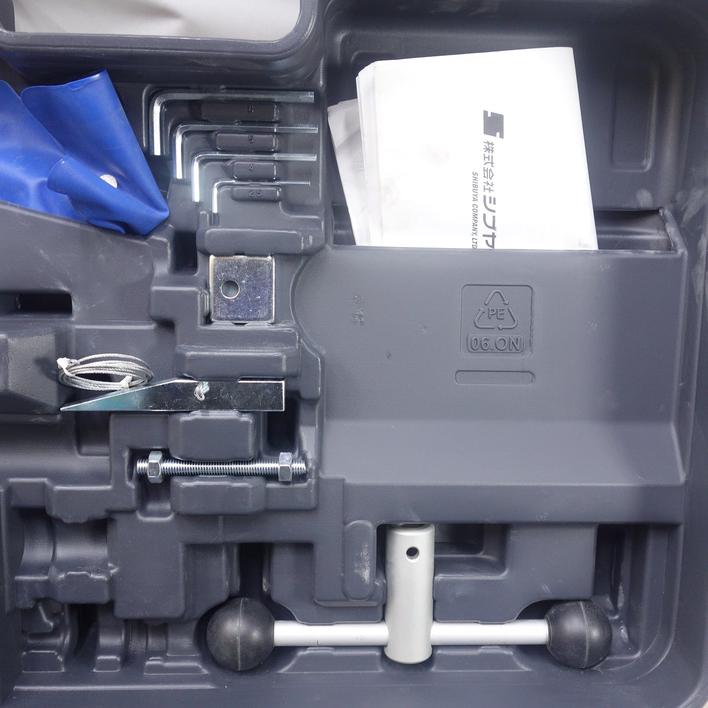 [送料無料] キレイ◆シブヤ ダイヤモンド コア ドリル TS-135 ダイモドリル ケース付き 穴あけ SHIBUYA 電動 工具◆