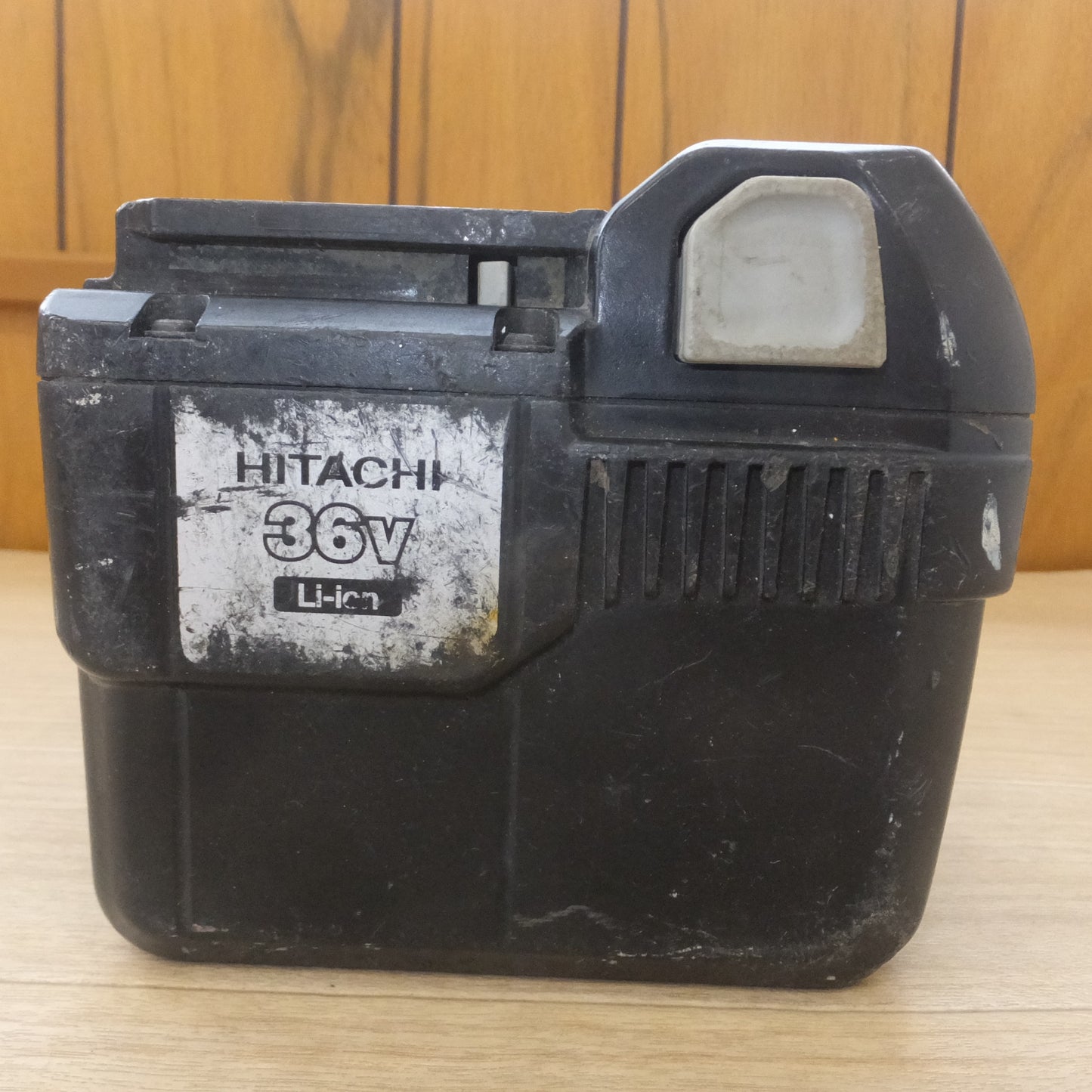 [送料無料] ジャンク★日立  急速充電器 UC18YDL　蓄電池 BSL3626 BSL1850 BSL1450 BSL1430　ほか 互換品 セット★