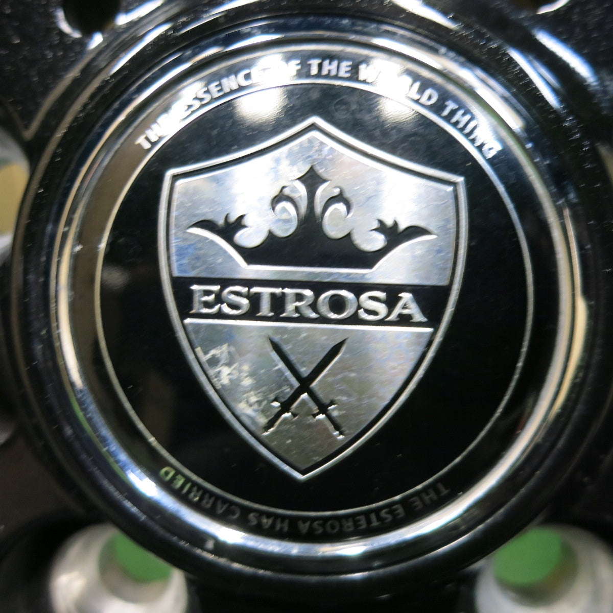 [送料無料] バリ溝！22年！キレイ！9.5分以上★スタッドレス 215/50R18 グリップマックス GRIP ICE X ESTROSA エステローザ 18インチ PCD114.3/5H★4122710SYス
