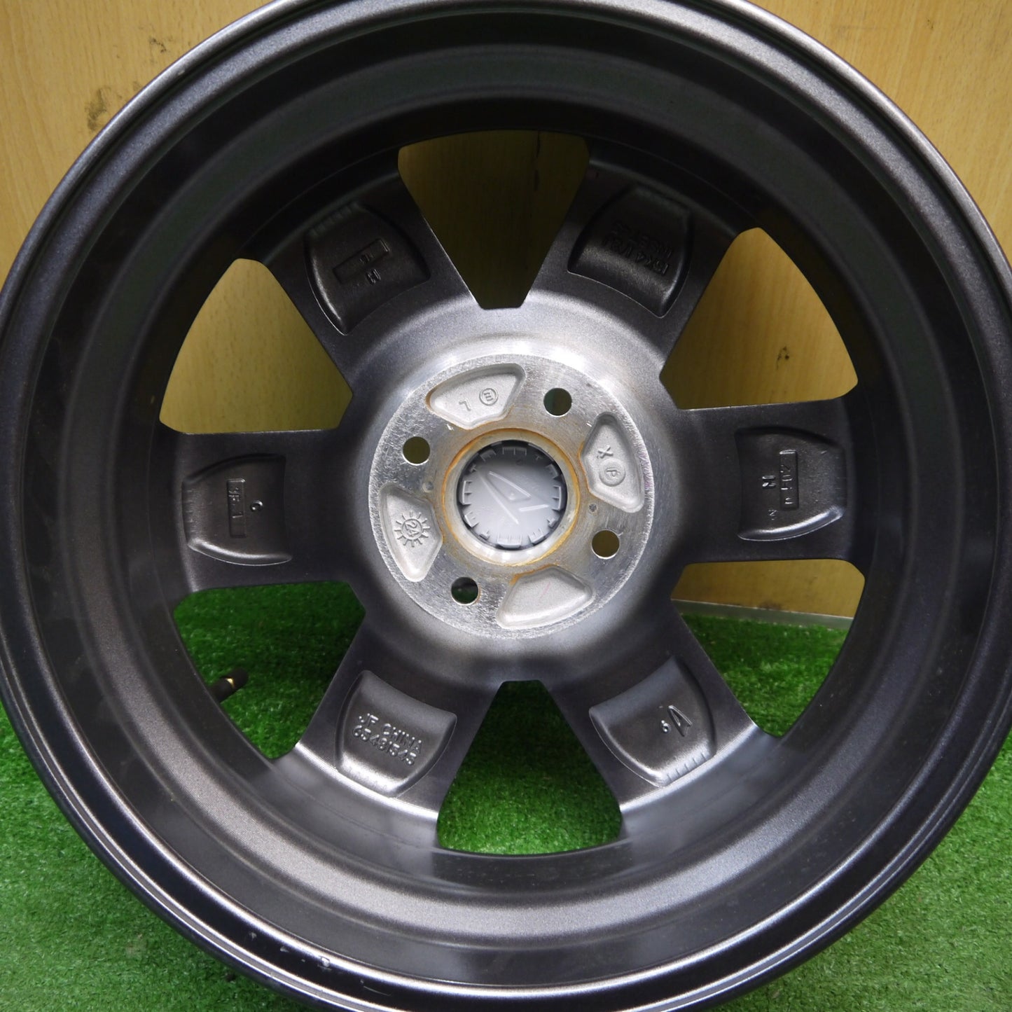 新車外し！1本★ダイハツ タント ファンクロス 純正 ホイール 15インチ 15×4.5J PCD100/4H★5061603Hホ