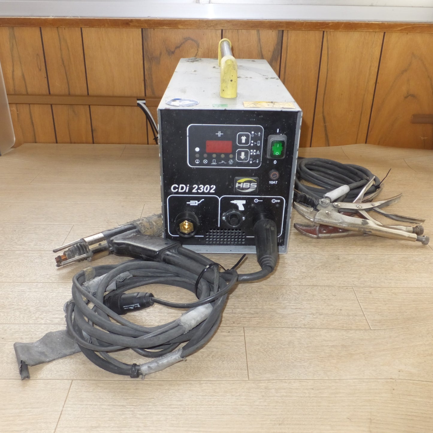 [送料無料] ★大同興業 HBS スタッド溶接機 CDシリーズ CDi2302　100V/200V～ 50/60Hz 5.75A/2.9A 600VA 66mF★