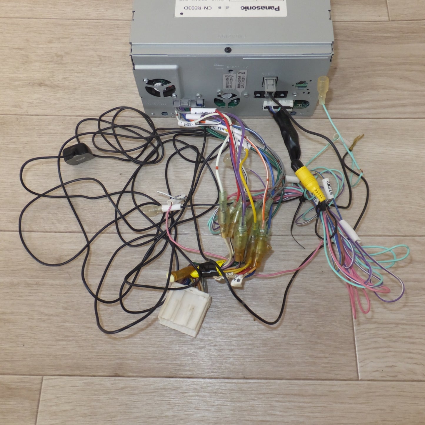 [送料無料] ★パナソニック Panasonic SDカーナビステーション Strada CN-RE03D[6]★