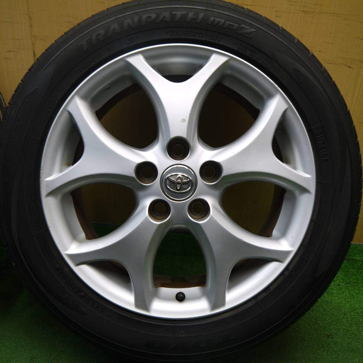 バリ溝！8.5分★トヨタ 50系 エスティマ 純正 215/55R17 トーヨー トランパス MPZ 17インチ PCD114.3/5H★5040402Hノ