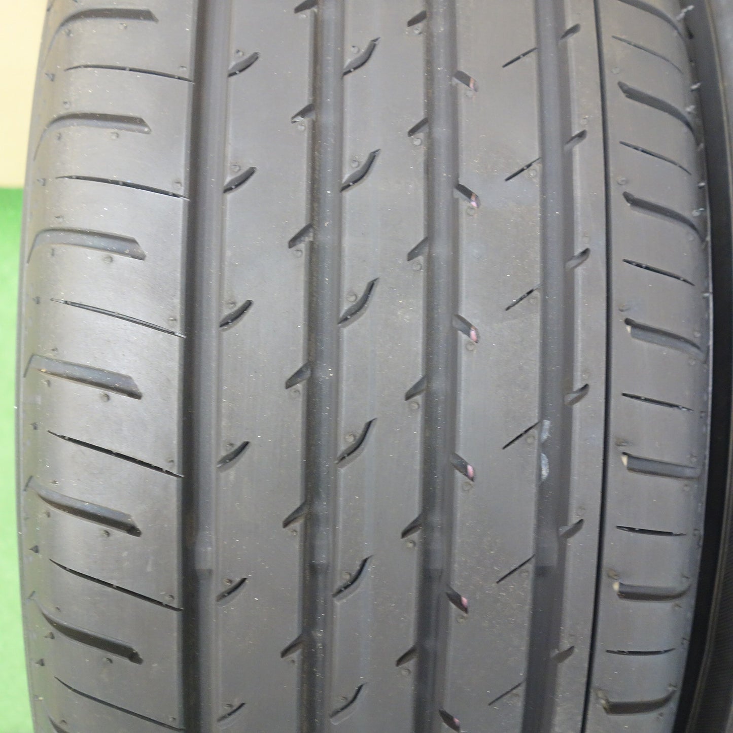 新車外し！26年★トヨタ 40系 アルファード ヴェルファイア 純正 225/65R17 ヨコハマ アドバン V03 17インチ PCD120/5H★6051502KTノ