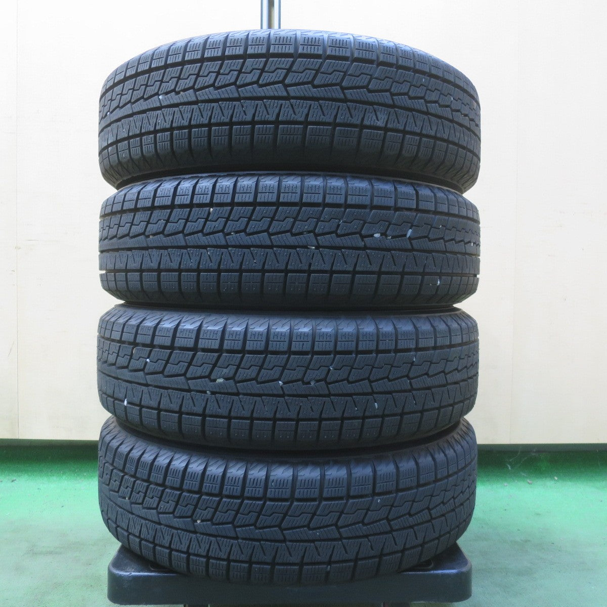 ほぼ未使用！25年◎三菱 デリカ D:2 純正 155/65R14 スタッドレス ヨコハマ アイスガード iG70 14インチ D2 PCD100/4H◎6072203イス