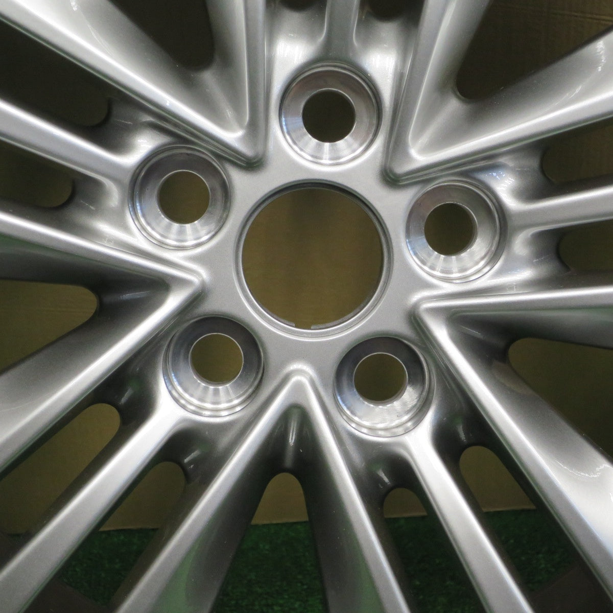 新車外し！25年★トヨタ 40系 アルファード ヴェルファイア Zグレード 純正 225/60R18 トーヨー プロクセス コンフォート 18インチ PCD120/5H★5112701NKノ