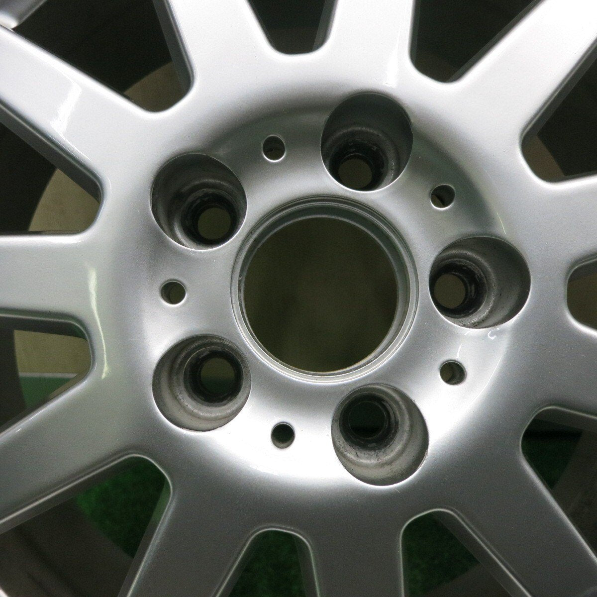 バリ溝！22年！8.5分★ボルボ 等 205/55R16 スタッドレス ピレリ ゼロ アシンメトリコ C-WORKS MS-1 16インチ PCD108/5H★4120613TNス