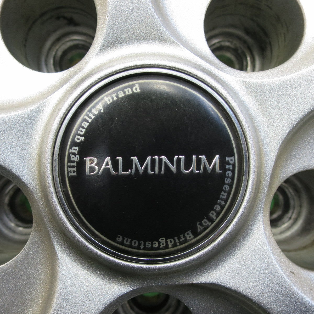 *送料無料* バリ溝！22年！キレイ！9分★スタッドレス 205/65R16 ブリヂストン ブリザック VRX2 BALMINUM バルミナ 16インチ PCD114.3/5H★4080501イス