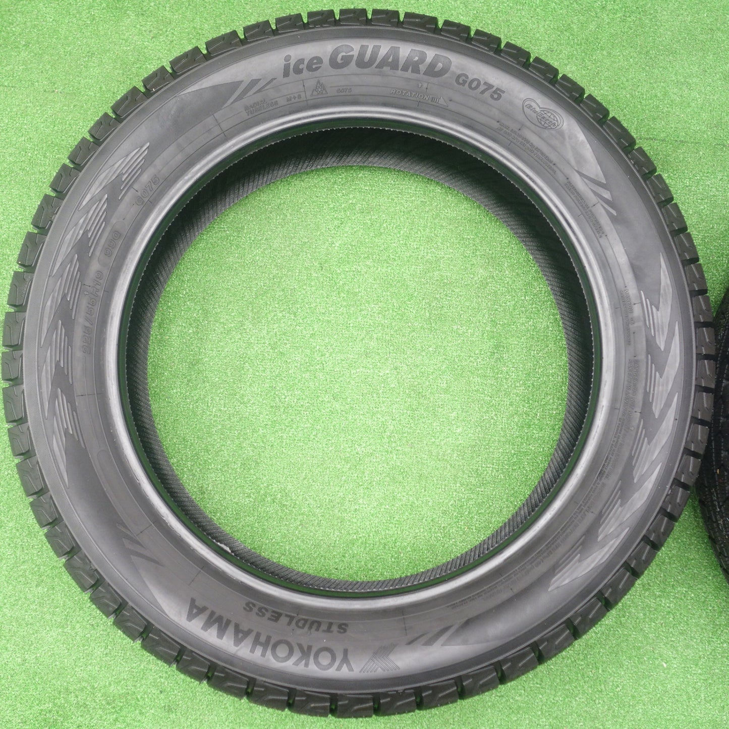 未使用！25年★スタッドレス 225/55R19 ヨコハマ アイスガード G075 タイヤ 19インチ 40系 アルファード ヴェルファイア CX-8 CX-5 等★6011202KTスタ