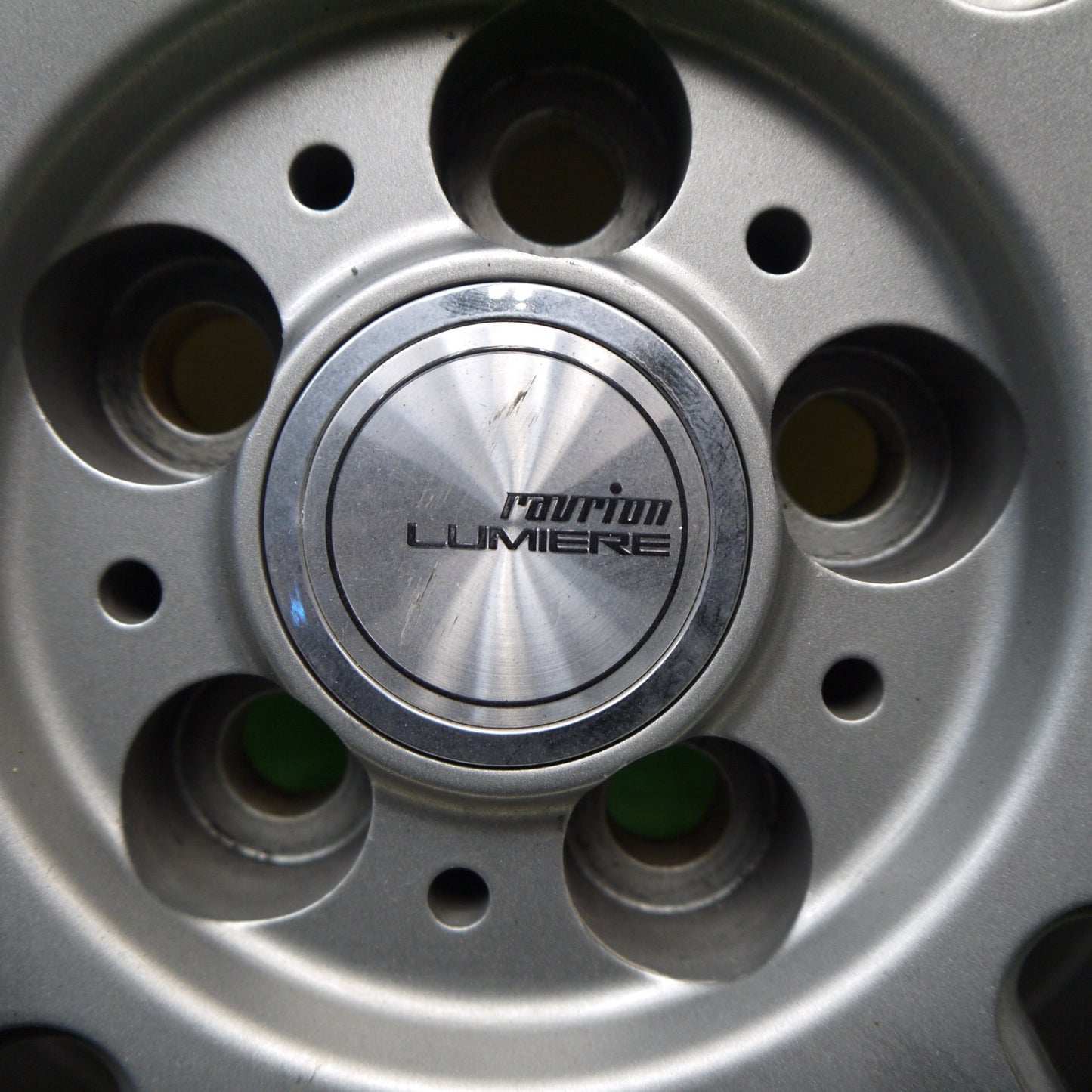 バリ溝！キレイ！ほぼ10分★プリウス 等 195/65R15 スタッドレス グッドイヤー アイスナビ6 ravrion LUMIERE ラブリオン 15インチ PCD100/5H★5042801Hス