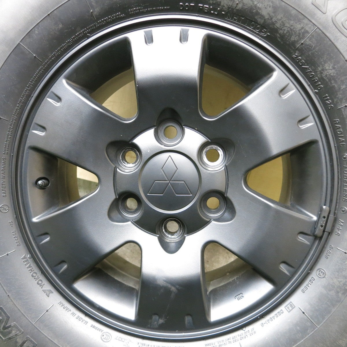 未使用！1本★三菱 パジェロ 純正 カスタム 265/70R16 ヨコハマ ジオランダー G039 スペア 16インチ PCD139.7/6H★5091002ナノ