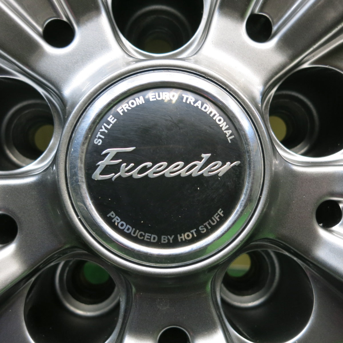 バリ溝！キレイ！9分★スタッドレス 225/60R17 ヨコハマ アイスガード iG50 プラス Exceeder エクシーダー 17インチ PCD114.3/5H★5113018HAス