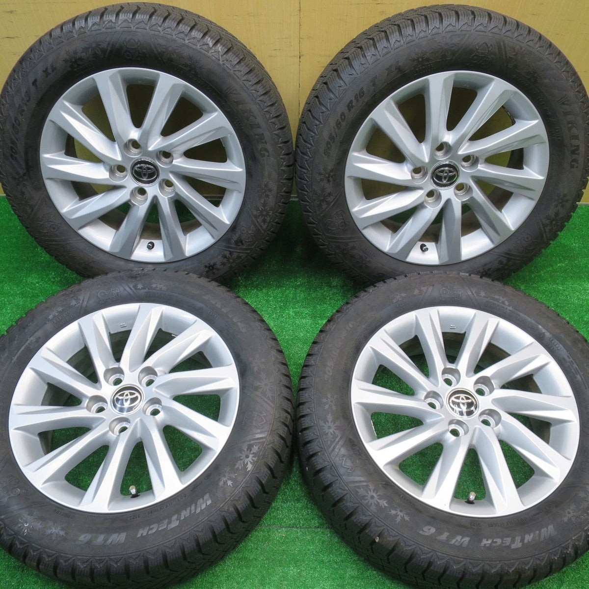 ほぼ未使用！23年！キレイ★トヨタ 90系 ノア ヴォクシー 純正 205/60R16 スタッドレス バイキング WINTECH WT6 16インチ PCD114.3/5H★5100803NJス