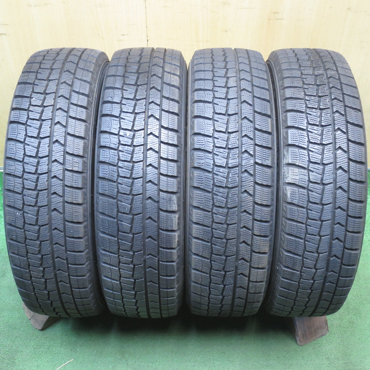 バリ溝！24年！9.5分◎スズキ MA36S ソリオ 純正 165/65R15 スタッドレス ダンロップ ウインターマックス WM02 15インチ PCD100/4H◎6082801NJス