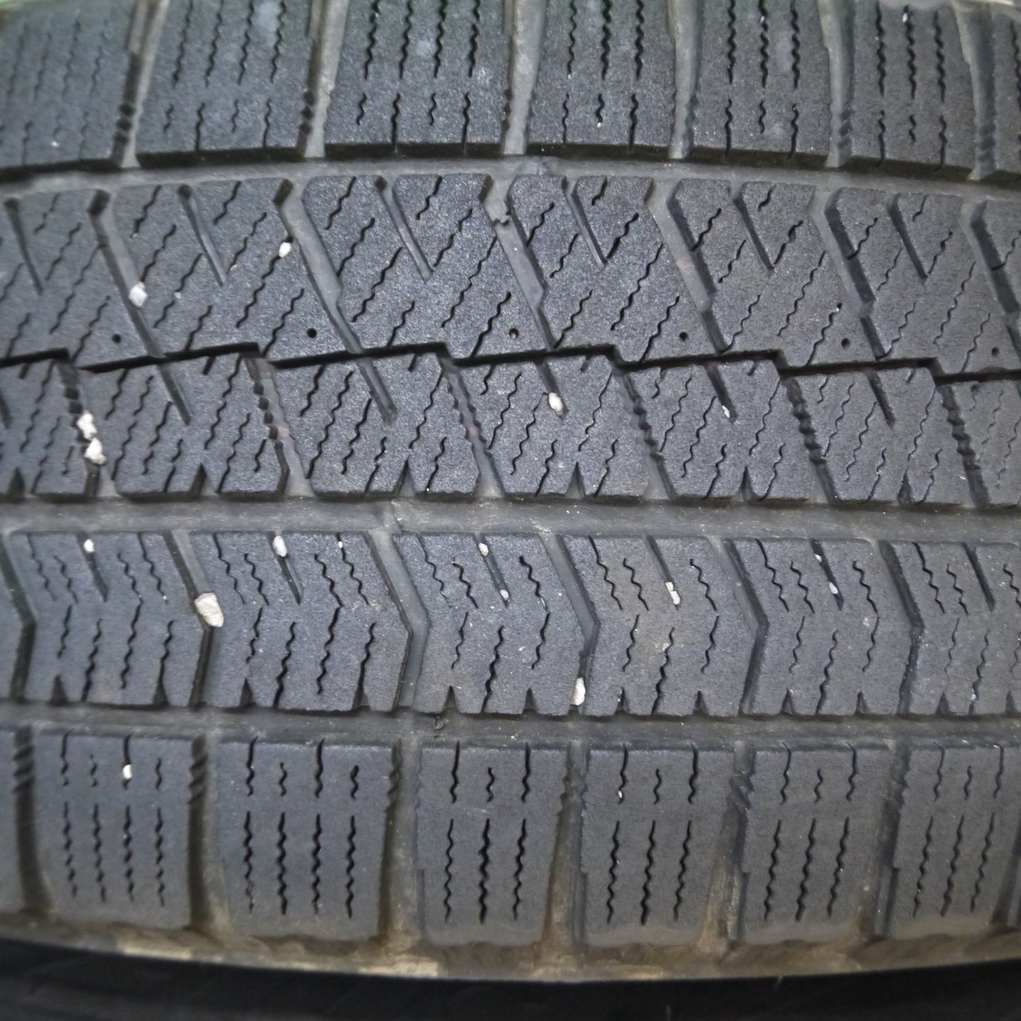 [送料無料] キレイ！21年★スタッドレス 195/65R15 ブリヂストン ブリザック VRX2 ECO FORME エコフォルム 15インチ PCD114.3/5H★5011408Hス