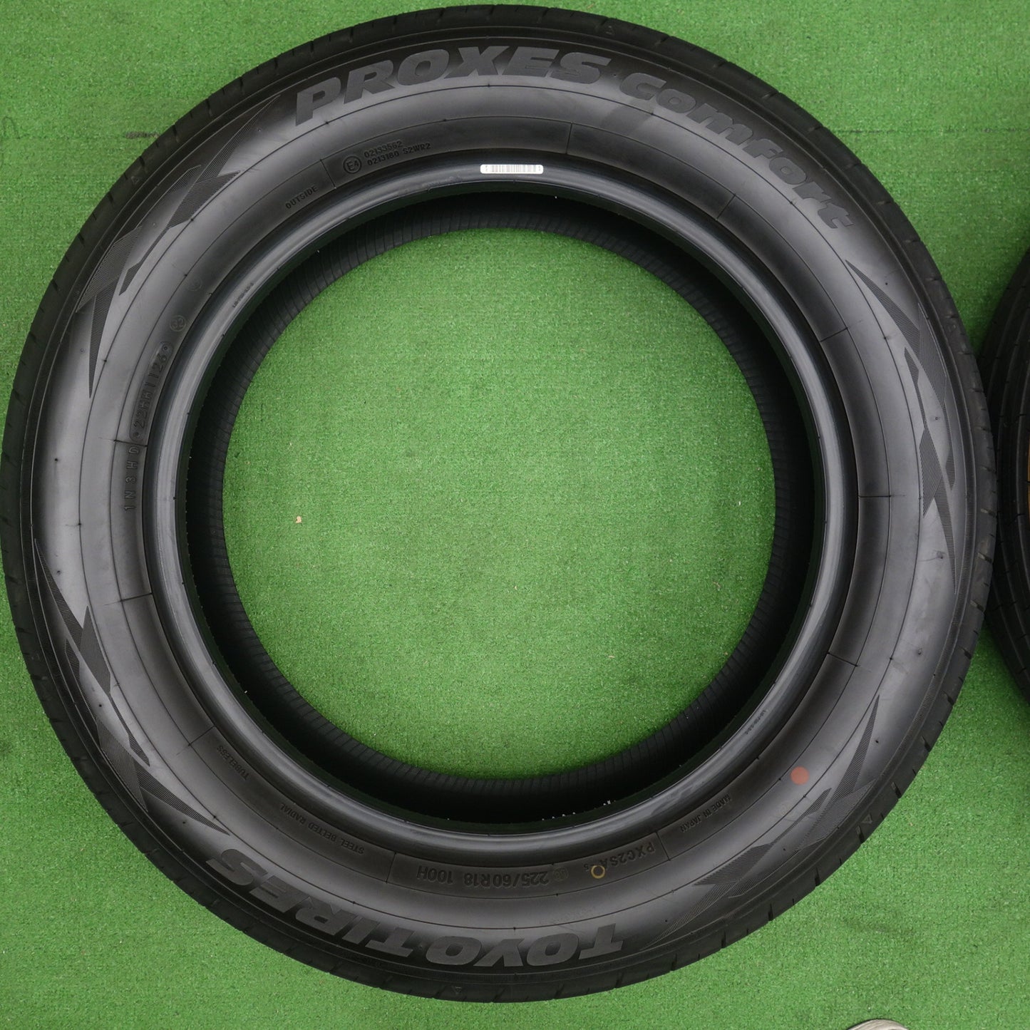 新車外し！26年★225/60R18 トーヨー プロクセス Comfort コンフォート 40系 アルファード ヴェルファイア ハリアー RAV4 等★6061102KTノタ