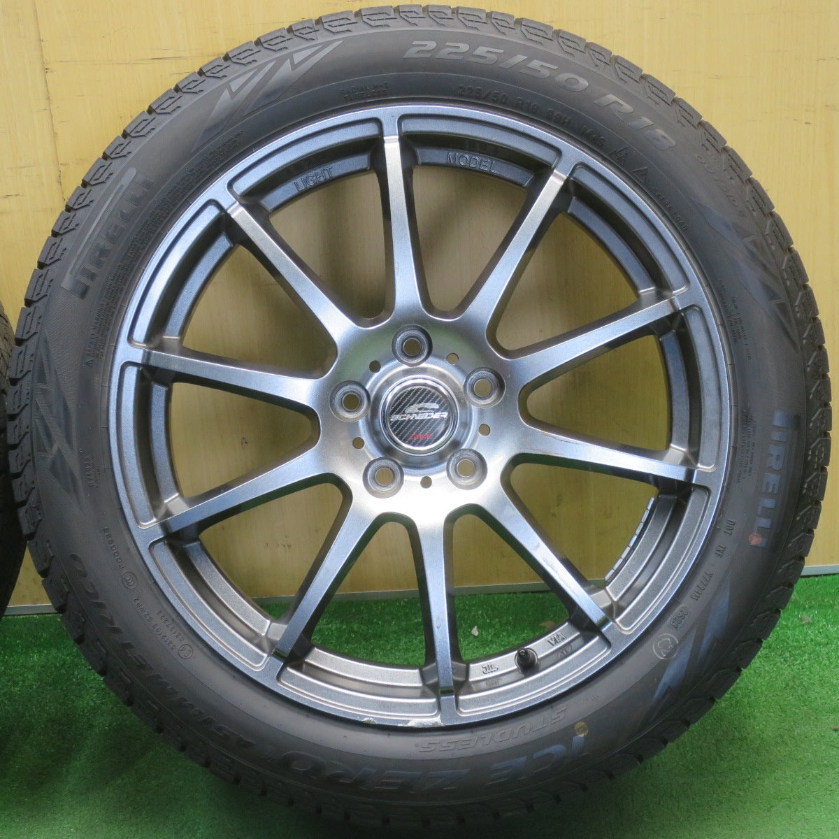 バリ溝！23年！9.5分★スタッドレス 225/50R18 ピレリ アイスゼロ アシンメトリコ SCHNEIDER シュナイダー 18インチ PCD114.3/5H★6051201NJス