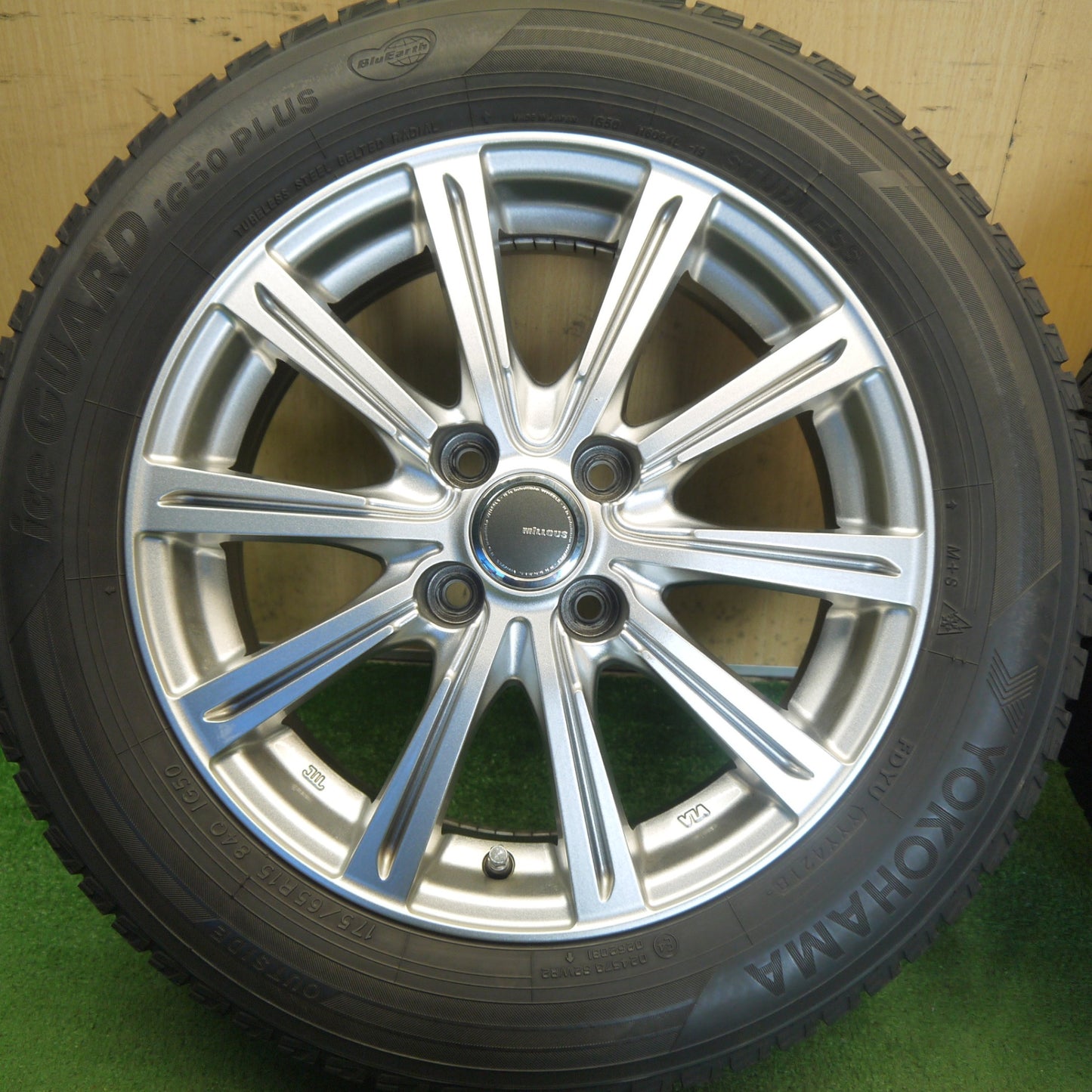 キレイ◎スタッドレス 175/65R15 ヨコハマ アイスガード iG50 プラス MILLOUS PS ミルアス 15インチ PCD100/4H◎6072202Hス
