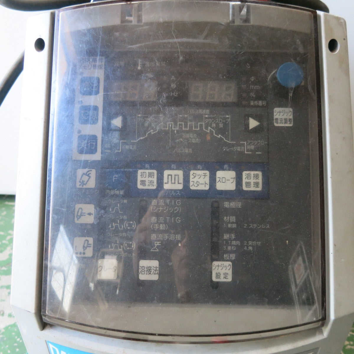 [送料無料] ◆DAIHEN ダイヘン デジタル 制御 直流 TIG 溶接機 DT-300PⅡ (S-2) 本体のみ◆