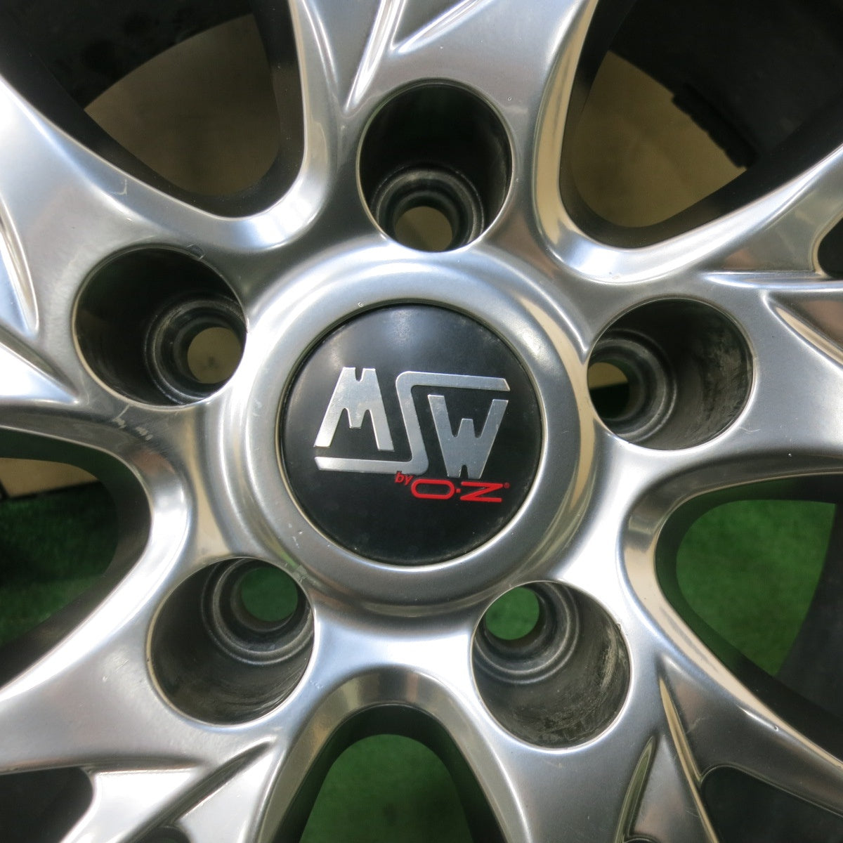 バリ溝！8.5分★BMW 等 MSW 29 O・Z 225/45R17 スタッドレス ピレリ アイスアシンメトリコ プラス OZ 17インチ PCD112/5H★5071810SYス