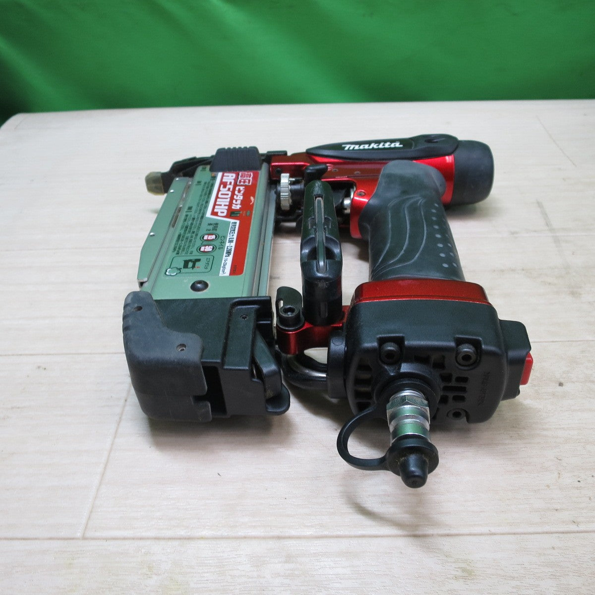 [送料無料] 美品☆マキタ 高圧 ピン タッカ AF501HP エアー ツール 工具 タッカー ピン打機 ピン打ち機 makita☆
